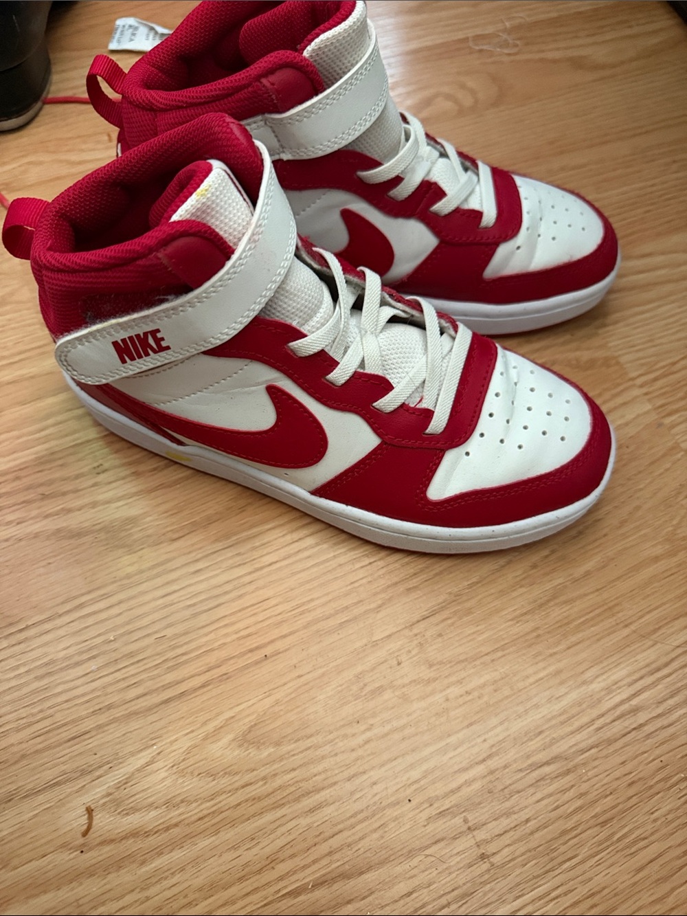 Nike Kids High-Top Sneakers - White & Red
